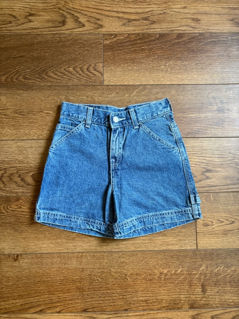 Levi's Vintage 90s Red Tab Blue Denim High-Waist Girls Shorts Size 8